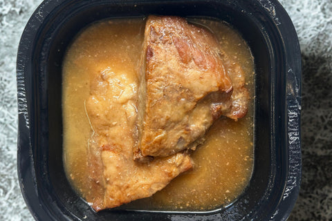 Secreto asado con puré de manzana (350g)