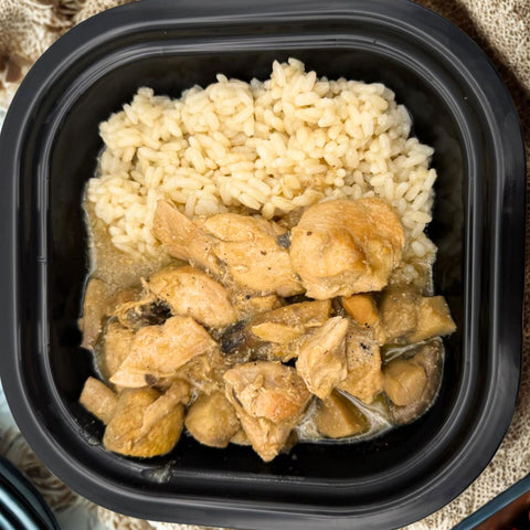 Pollo strogonoff con arroz (350g)